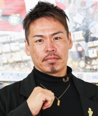浅井 康太