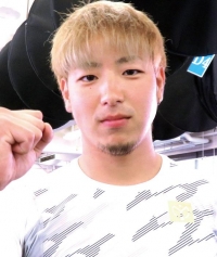 仁藤 秀